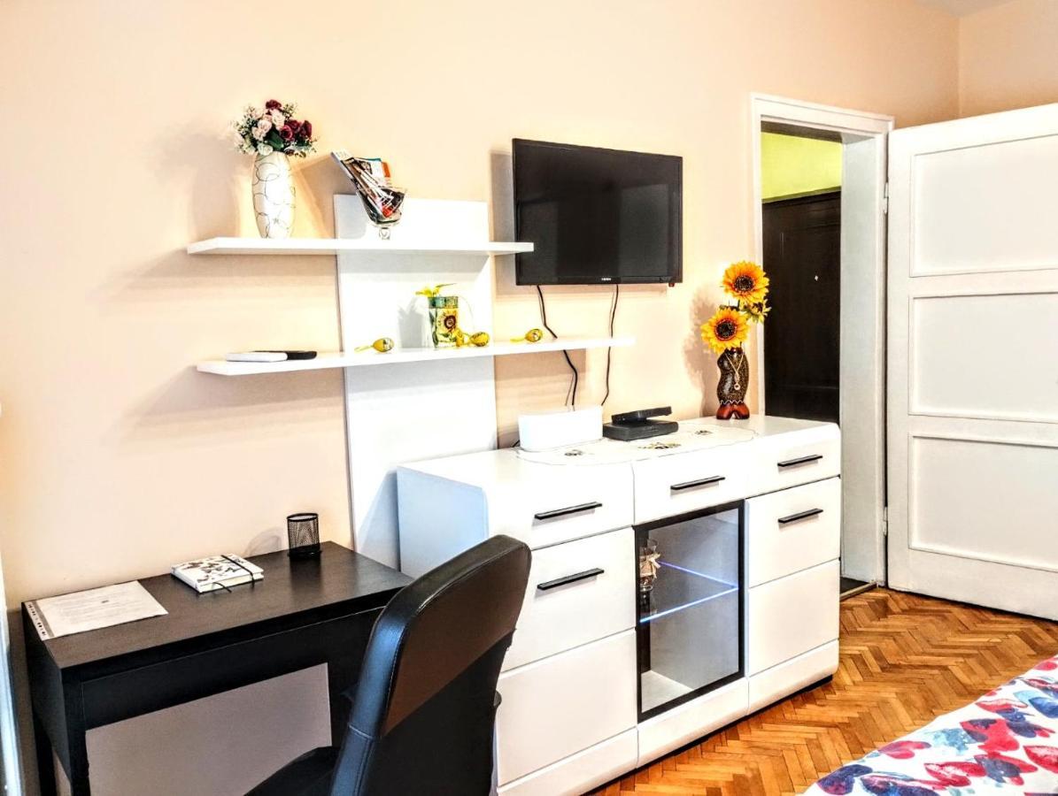 Mimi'S Place/ Уют В Центъра На София Esterno foto